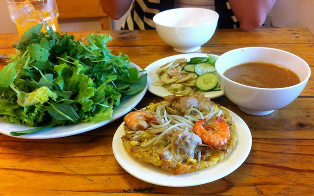 Bà Mỳ - Bánh Khoái Nồi Rang