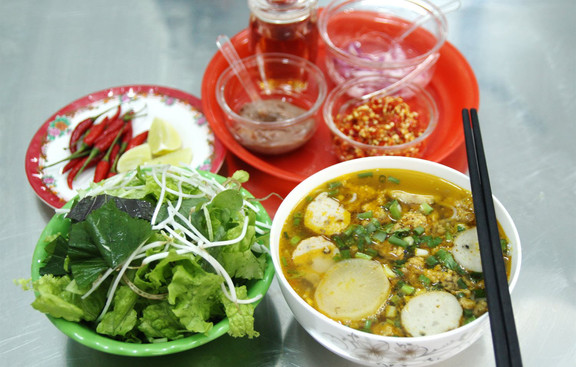 Hiếu Hạnh - Bún Riêu Cua & Bánh Canh