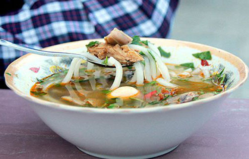 Thành Tân - Mì Quảng & Bánh Canh