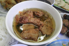 Bún chả