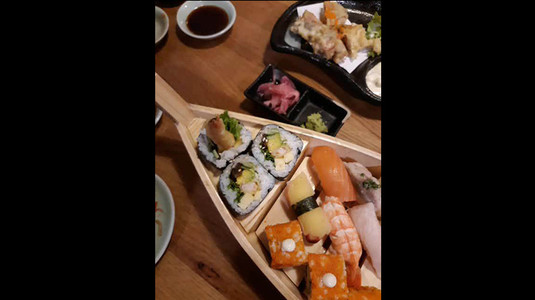 Ba Con Sóc - BBQ & Sushi - Trương Định