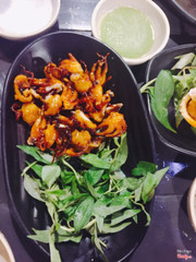 Bạch tuộc nướng sa tế