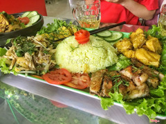 Gà lớn 190k