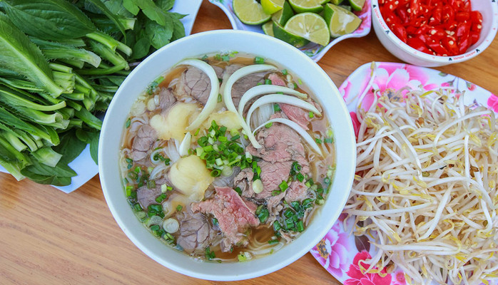 Phở Hà Nội - Nguyễn Văn Quá