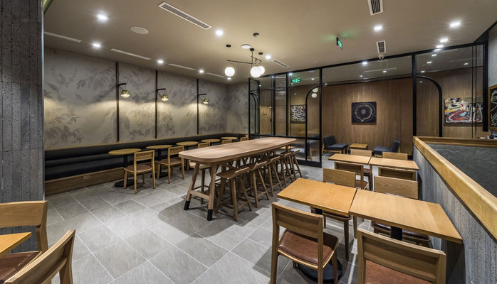 Starbucks Coffee - Vincom Metropolis