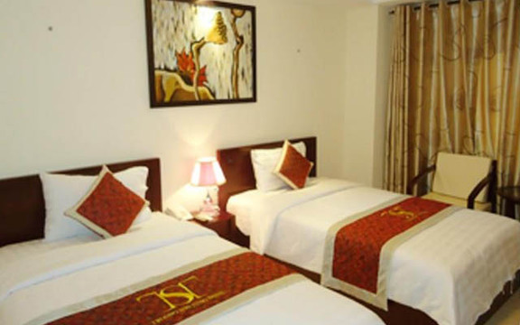 Trường Sơn Tùng 1 Hotel