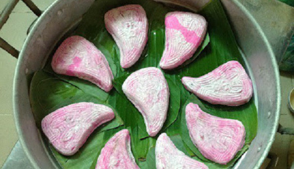 Cô Châu - Bánh Lá Liễu