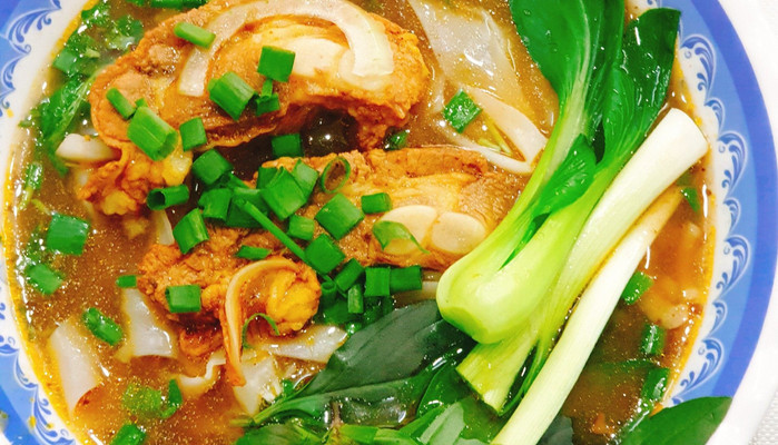 Huy Bún Bò Huế - Mì Sườn Kho