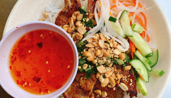 Bún Thịt Nướng Cô Trâm - Hoàng Diệu