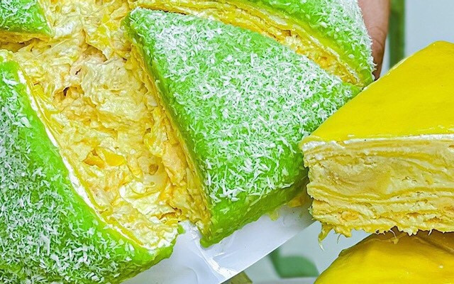 Bánh Crepe Sầu Riêng Thảo Trần - Hẻm 134 Nguyễn Ái Quốc