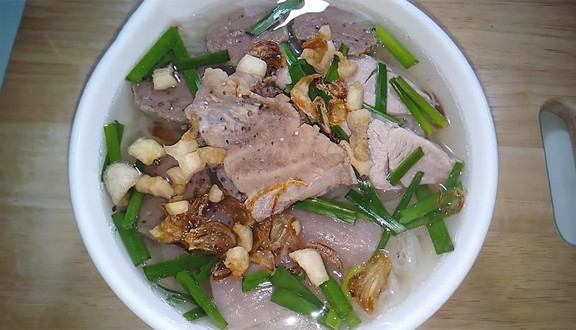 Thu Thuỷ - Hủ Tiếu, Bánh Canh & Bún - 64 Ngô Quyền