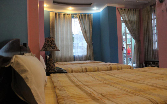 Uyên Vy Hotel - Phạm Ngũ Lão