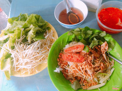 Bún xào