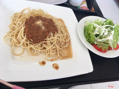 130k thì phải. sốt ko có thịt đâu. toàn mì thôi