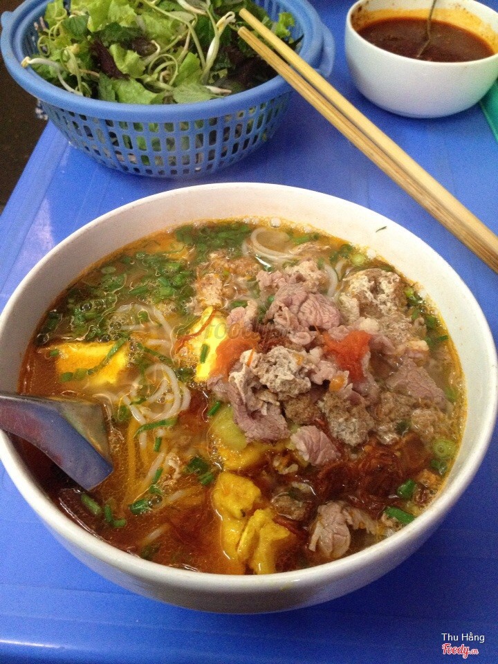 bún riêu cua bò