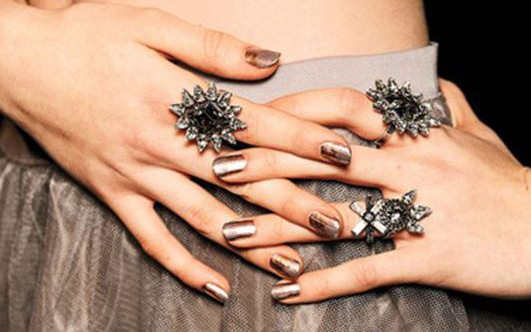 Tiệm Nail - Nguyễn Chí Thanh