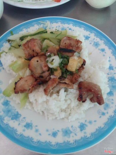 Cơm thịt xiên nướng