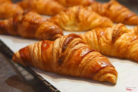 French croissant