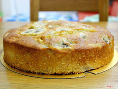 Banana cake