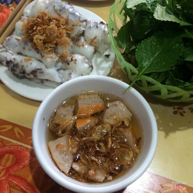 bánh cuốn chả