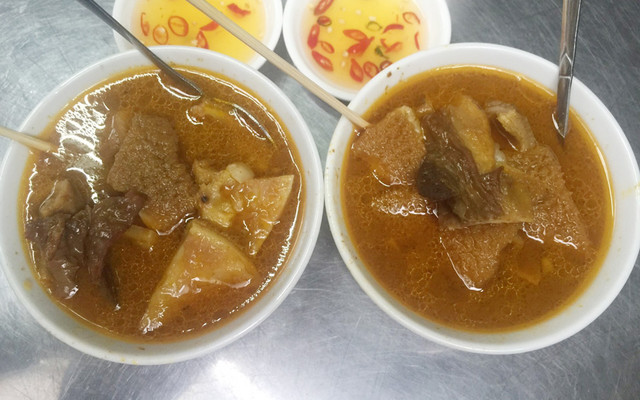 Phá Lấu Bò & Cơm Cháy Chà Bông