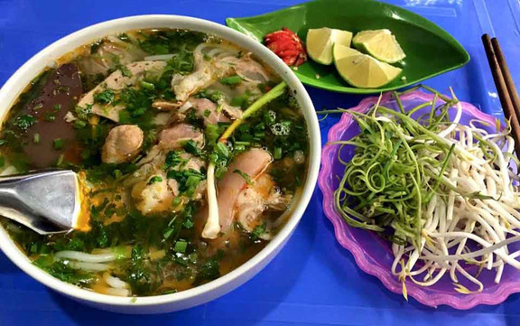 Bún Bò Huế - Quang Minh