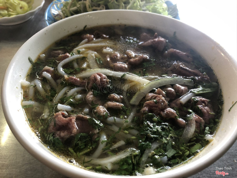 Bún bắp bò chả