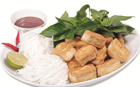 Bún Đậu, Nem - Trần Khánh Dư