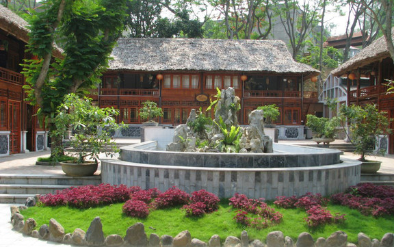 Khu Nghỉ Dưỡng V'Star