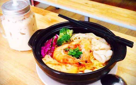 Tam Hà 2 - Sinh tố & Chè Thảo