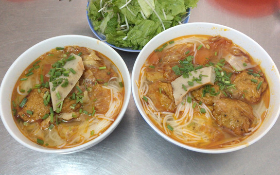 Bún Chả Cá - Chợ Xóm Mới