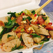 Gỏi nem ché chả 50k no nê 