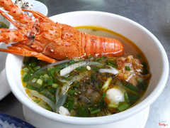 Bánh canh tôm hùm