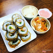 Kimbap chiên ăn mãi ko chán, đồ chấm ngon