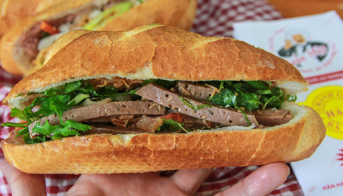 Bánh Mì 121