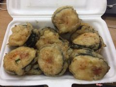 Lần đầu đc ăn kimbap chiên như thế này :) lại còn k có tương chấm kèm theo :) kỳ lạ