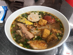 bún riêu cua giò heo