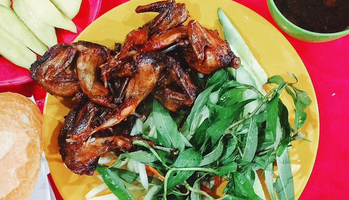Chim Cút Chiên Bơ - Lạc Long Quân