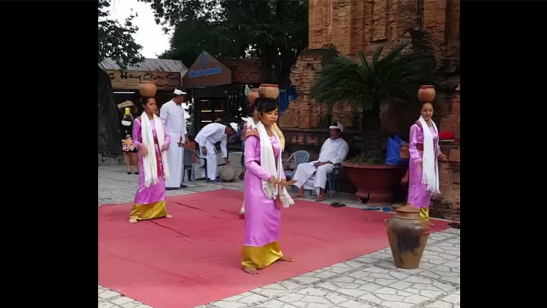 Tháp Bà Ponagar