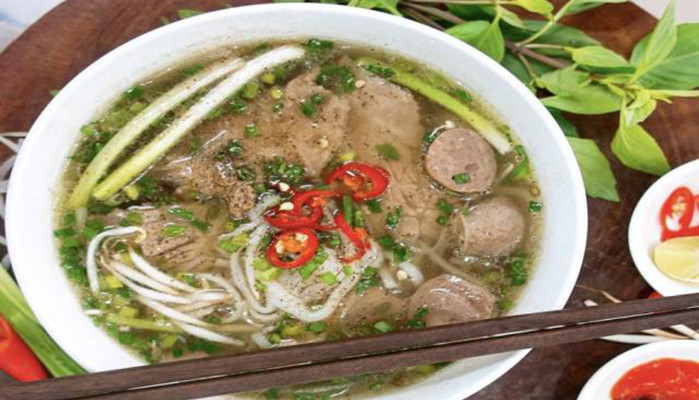 Phở Hoàng - Lê Văn Quới