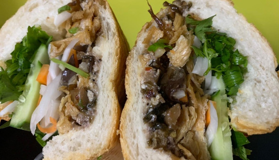 QUÁN CHAY HƯƠNG HẠ - Bánh Mì & Hủ Tiếu - 10 Giáp Hải