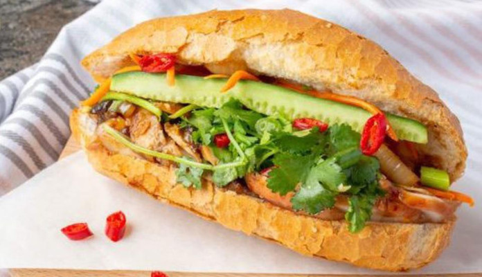 Bánh Mì Heo Cơ Bắp