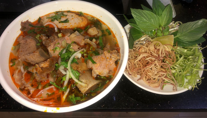 Bún Bò Út Thư - Chung Cư Nguyễn Thiện Thuật