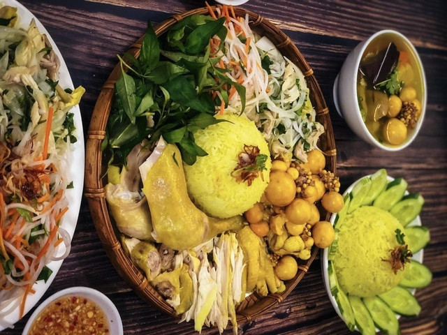 Bánh Canh - Cơm Gà Hảo Hảo - Kênh Tân Hoá