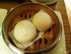 Bánh bao trứng sữa