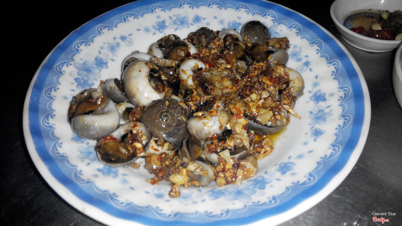 Ốc mỡ xào tỏi