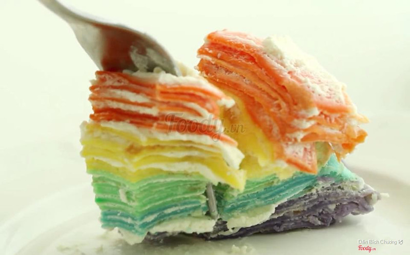 Rainbow Crepe Cake (240k/ ổ)