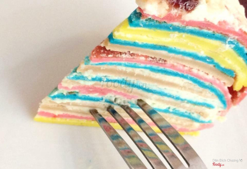 Rainbow Crepe Cake (240k/ ổ)