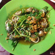 ốc bông xào me