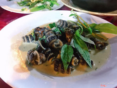 Ốc len xào dừa